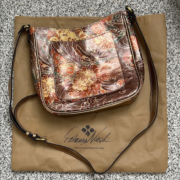 Patricia Nash Emeline Crossbody Metallic Floral Shoulder Bag - Picture 7 of 7